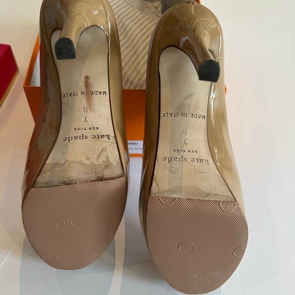 Kate Spade Lori Camel Heels Size 7 - Picture 2 of 4
